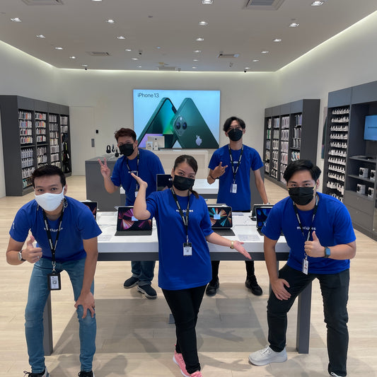 Apple experts within - Ecohill Mall