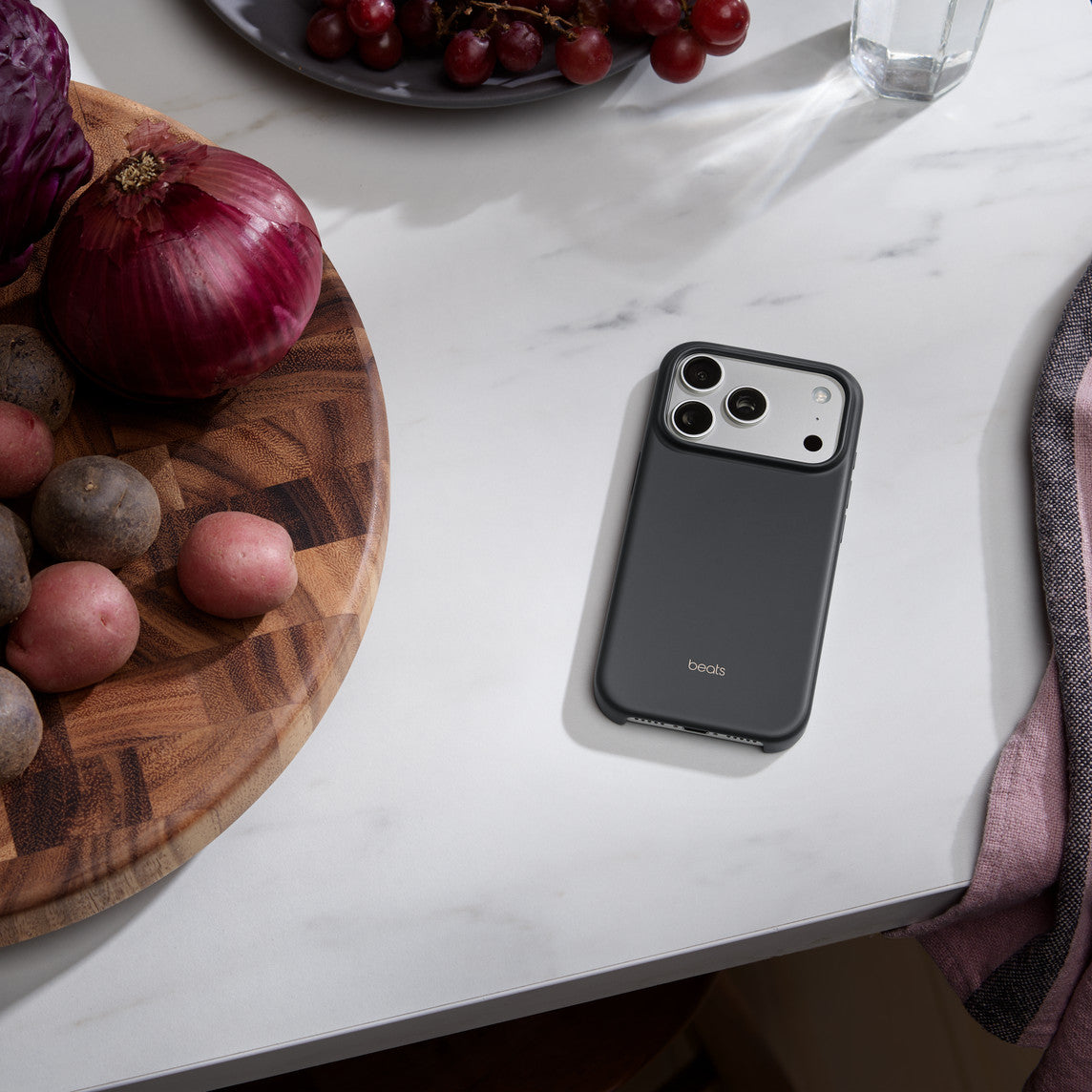 Beats iPhone 17 Pro Case with MagSafe and Camera Control — Granite Gray