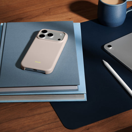 Beats iPhone 17 Pro Case with MagSafe and Camera Control — Lime Stone