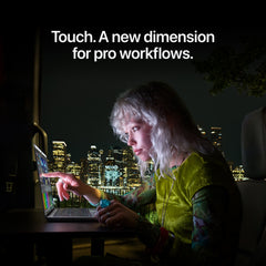 MacBook_Pro_PROLED_XDR_Display_14-in_M5_Max_Silver_PDP_Image_Position_4__en-MY