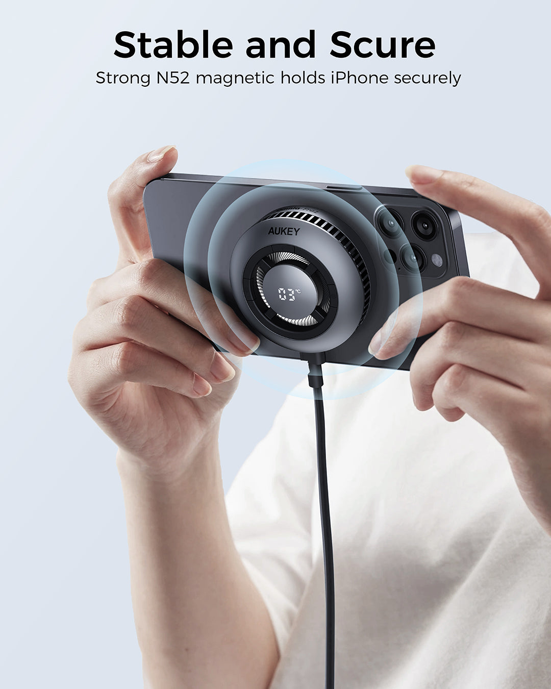 Aukey LC-G10 MagFusion GameFrost Qi2 Action Cooling Wireless Charger