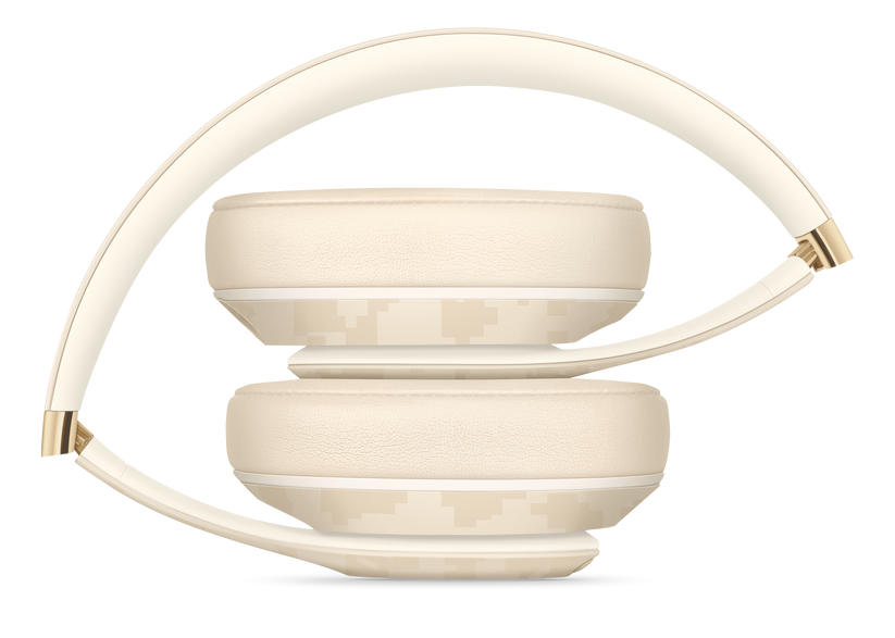 Beats Studio3 Wireless Headphones Beats Camo Collection Sand