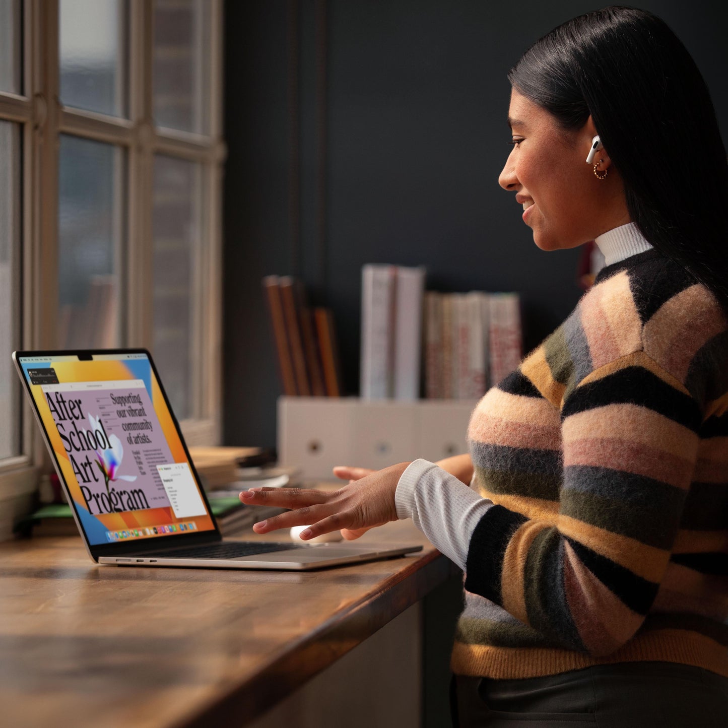 15-inch MacBook Air: Apple M2 chip with 8‑core CPU and 10‑core GPU, 512GB SSD - Starlight